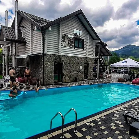 Hotel Whiteberry